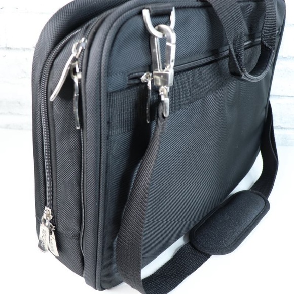 Kenneth Cole Reaction Samsonite Corp Men’s Crossbody Laptop Travel Bag Carry On - Picture 7 of 10